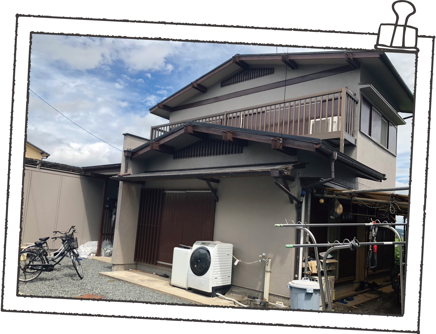 玄関前はいつも整理されている社員寮