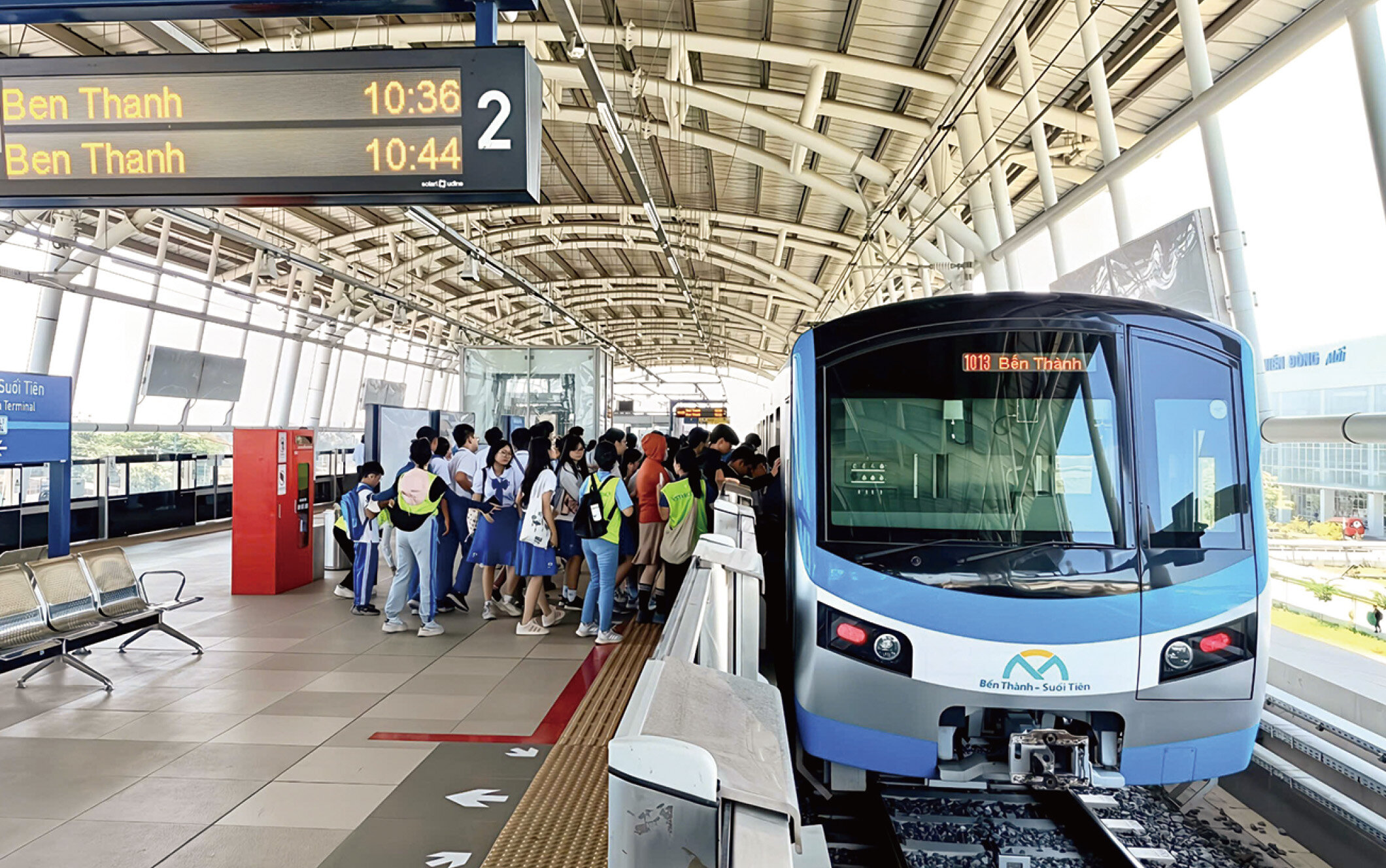 国内初の地下鉄、20年越しに開業